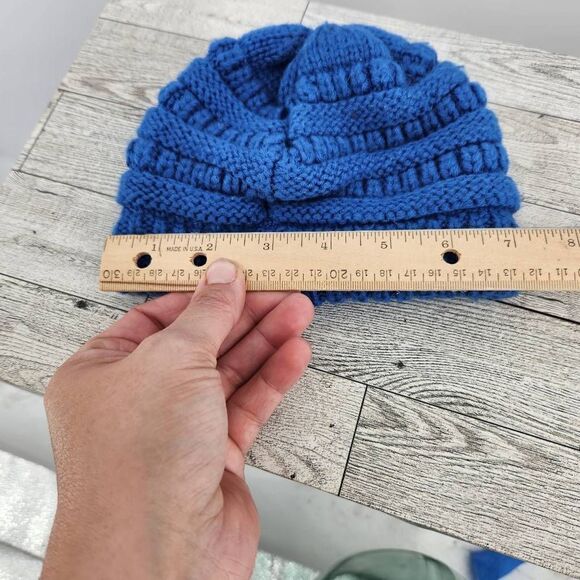 Super Star Blue Knit Beanie Baby Toddler OSFM - Picture 5 of 6